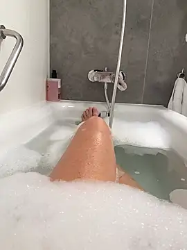 AliceAlicee online show from 01-17-26, 02:44