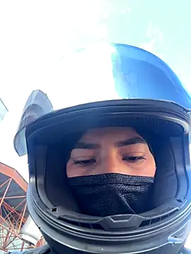 Snapshot of Ema_Rose_ chatting on 01-07-26, 01:13 Ema Rose online show from 01-07-26, 01:13