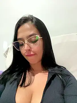 Snapshot of jujuarantes__2026 chatting on 01-17-26, 10:13 jujuarantes 2026 online show from 01-17-26, 10:13