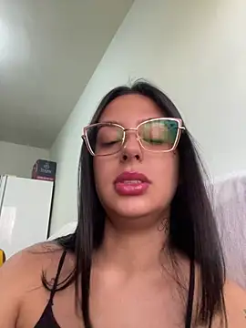 Snapshot of jujuarantes__2026 chatting on 02-25-26, 12:37 jujuarantes 2026 online show from 02-25-26, 12:37