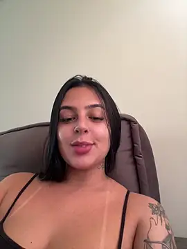 jujuarantes  2026 online show from 04-29-26, 01:26