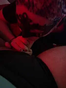 Snapshot of BoMale chatting on 02-12-26, 02:28 BoMale online show from 02-12-26, 02:28