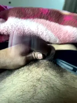 Snapshot of Ronny_km chatting on 01-16-26, 10:19 Ronny km online show from 01-16-26, 10:19