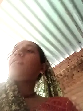 Karishma singh online show from 03-25-26, 04:18