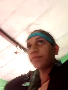 Karishma singh online show from 04-20-26, 02:25