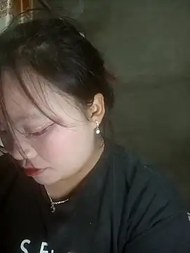 Snapshot of Aha-aa chatting on 01-14-26, 12:44 Aha-aa online show from 01-14-26, 12:44