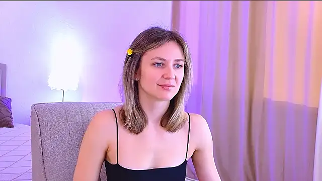 EmeraldGlow online show from 03-22-26, 02:31