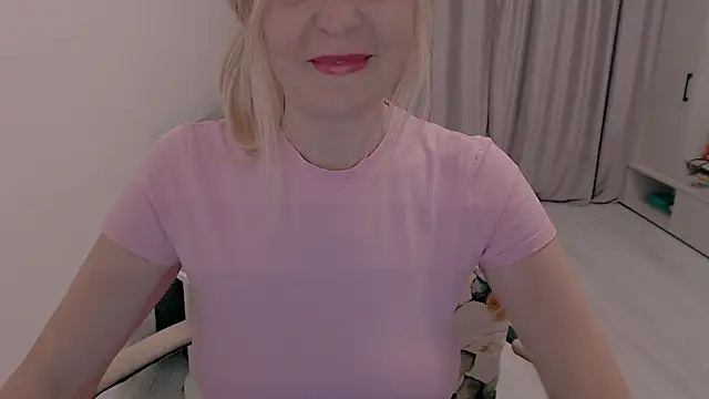 MiLenaMilf online show from 10-22-25, 02:45