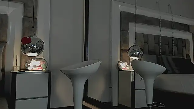 ElenaWatsonn online show from 03-18-26, 08:23