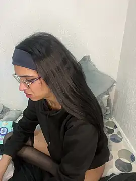 ValentinaEvanz online show from 03-01-26, 06:26