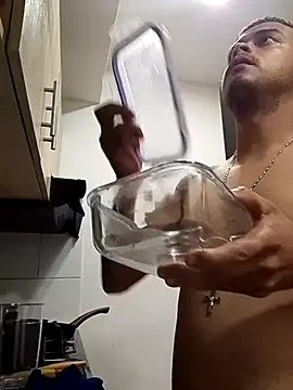 soytorres92 online show from 05-12-26, 06:54