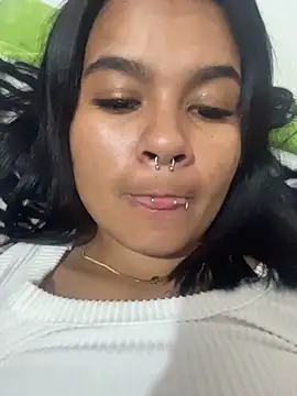Chloe cortes online show from 05-11-26, 12:49