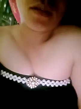 DIANAKUTE online show from 04-13-26, 05:35