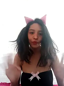 Phoenix Paws online show from 03-19-26, 06:45