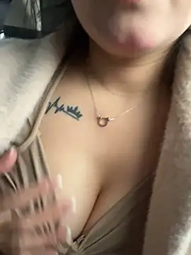 Molly-xiao online show from 03-06-26, 09:06