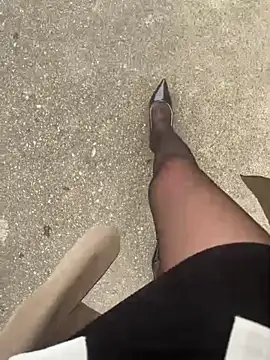 Molly-xiao online show from 04-01-26, 06:47