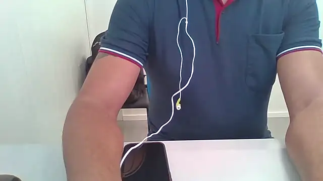 Moreno Casado Safado online show from 05-25-26, 08:09