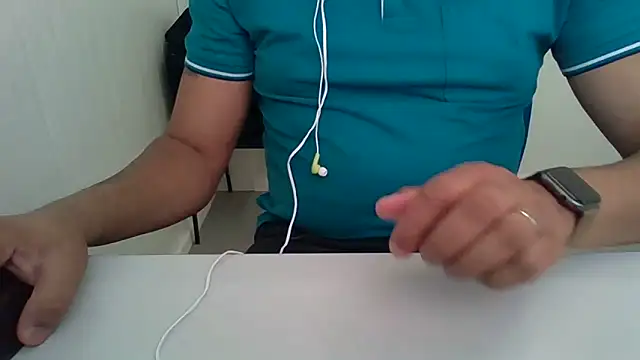 Moreno Casado Safado online show from 05-27-26, 03:31
