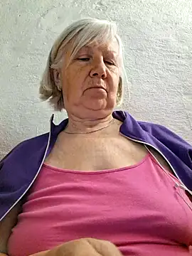 Snapshot of KlaudiaDarling chatting on 06-03-26, 02:08 KlaudiaDarling online show from 06-03-26, 02:08
