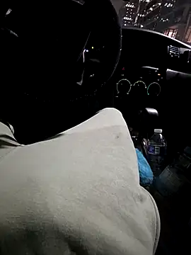 Snapshot of HoofedCylinder chatting on 02-06-26, 04:06 HoofedCylinder online show from 02-06-26, 04:06