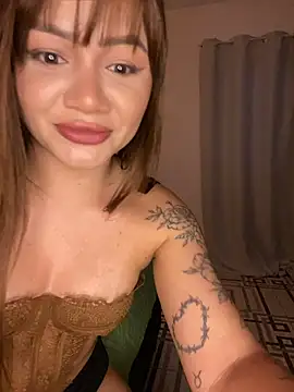 Isisbennett online show from 04-08-26, 08:53