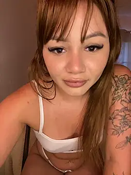 Isisbennett online show from 04-27-26, 06:39