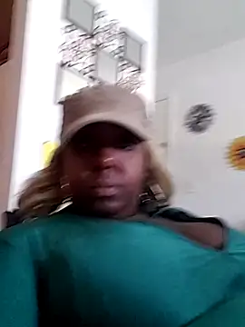 Babyboo3620 online show from 06-15-26, 07:16