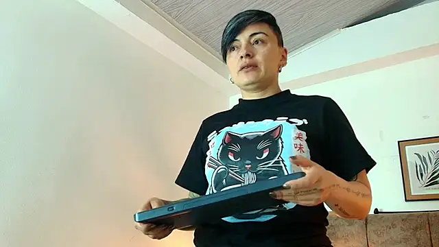 kat paradise online show from 07-08-26, 11:26