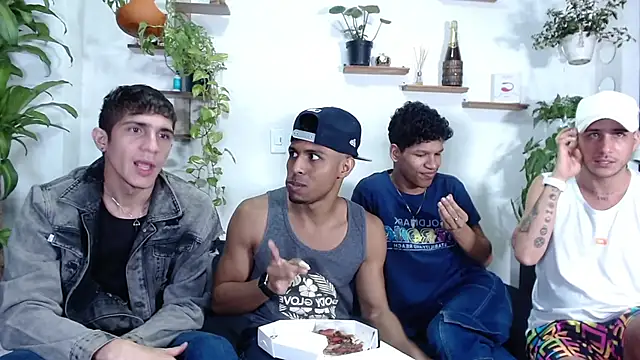 Interracial Snow Bunny online show from 02-21-26, 09:16