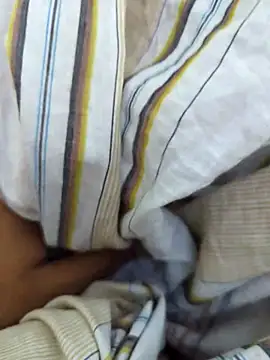 Snapshot of Fuckboyhassan chatting on 02-25-26, 01:32 Fuckboyhassan online show from 02-25-26, 01:32