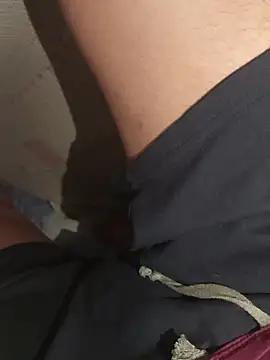 Snapshot of Fuckboyhassan chatting on 03-05-26, 06:26 Fuckboyhassan online show from 03-05-26, 06:26