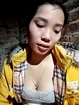 Snapshot of yeutinh00 chatting on 01-07-26, 07:27 yeutinh00 online show from 01-07-26, 07:27