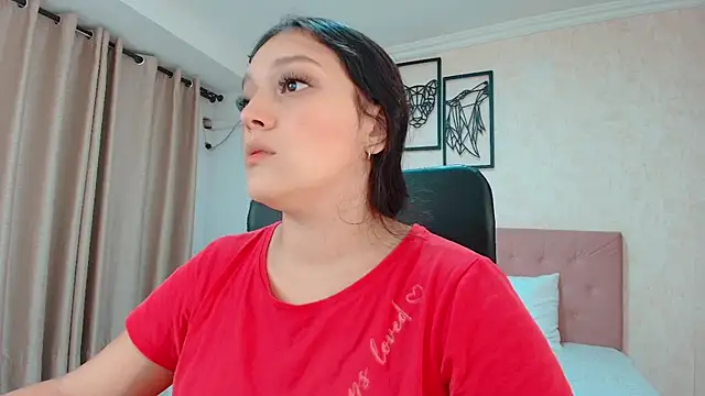 Snapshot of littlemolly_walcott chatting on 07-04-26, 08:48 littlemolly walcott online show from 07-04-26, 08:48
