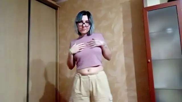 Snapshot of EvonTabb chatting on 02-24-26, 02:15 EvonTabb online show from 02-24-26, 02:15