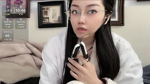 Alice-yaya online show from 02-01-26, 05:33