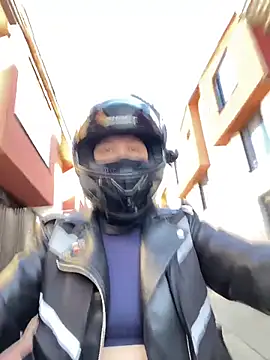 Scarlet auraa online show from 03-20-26, 09:30