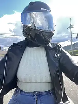 Scarlet auraa online show from 03-31-26, 09:04