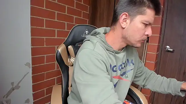 sexcolombia20 online show from 04-08-26, 11:21