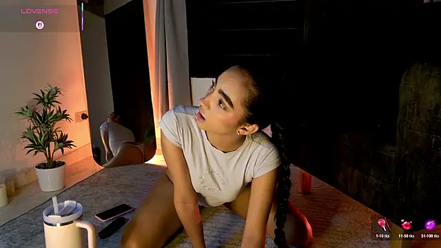 adelineevs online show from 04-29-26, 08:29