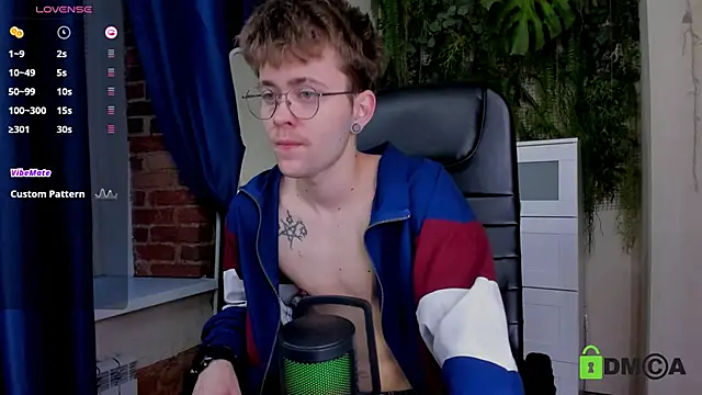 Snapshot of Tomas_Norton chatting on 03-19-26, 03:27 Tomas Norton online show from 03-19-26, 03:27