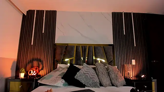 Chloe Connor online show from 04-02-26, 03:37