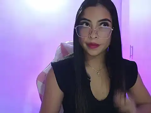 Daphne Grayy online show from 02-15-26, 10:39