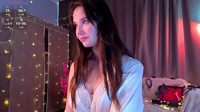 KiraYukimura online show from 03-25-26, 04:29