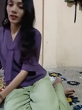 Honey lily-93 online show from 06-29-26, 11:43