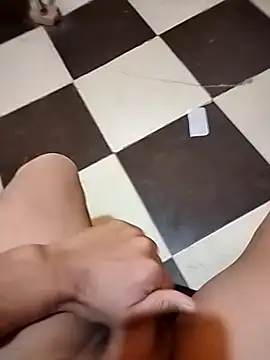 Snapshot of elalmy8890 chatting on 01-19-26, 10:41 elalmy8890 online show from 01-19-26, 10:41