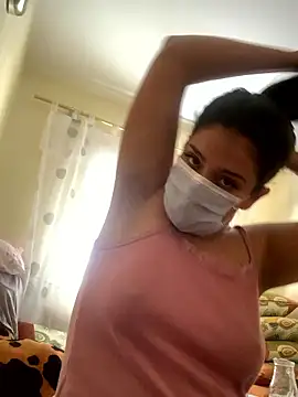 Snapshot of chafiaaa chatting on 01-10-26, 11:34 chafiaaa online show from 01-10-26, 11:34