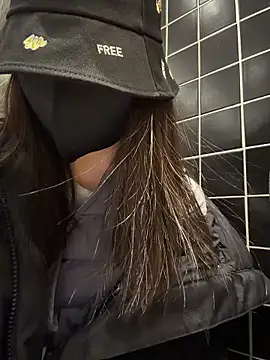 ZJbaby online show from 03-17-26, 01:14