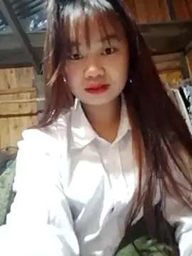 Snapshot of _Bong_02 chatting on 01-14-26, 11:09 Bong 02 online show from 01-14-26, 11:09