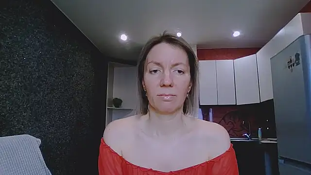 Amanda Luxe online show from 02-25-26, 03:05