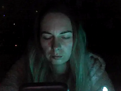 VikiLove765 online show from 01-13-26, 12:16